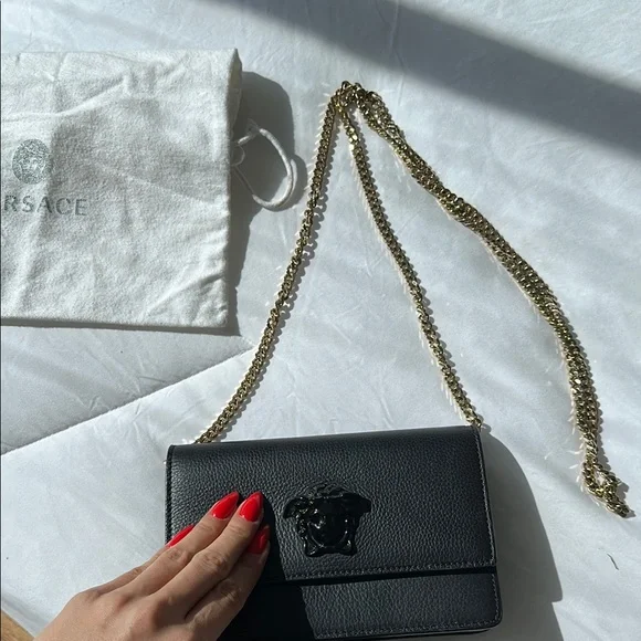 Versace Black Leather Chain Bag - Picture 5 of 6